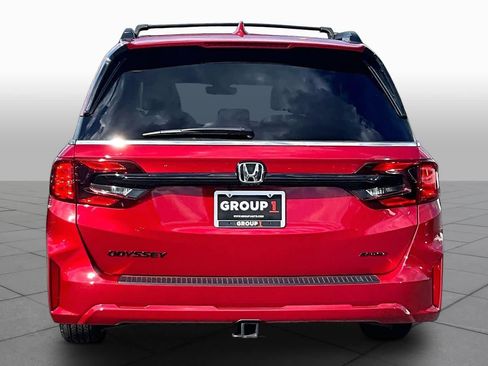 Certified 2026 Honda Odyssey Sport-L image 5