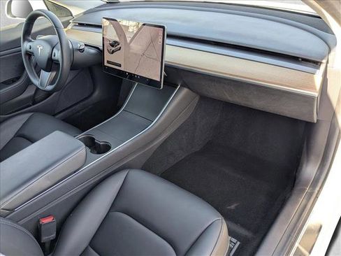 Used 2019 Tesla Model 3 Long Range image 21