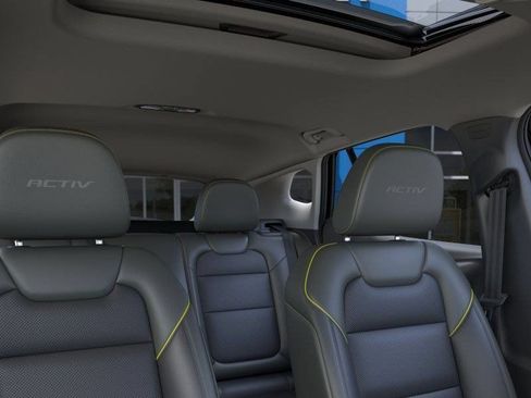 New 2026 Chevrolet Trax ACTIV w/ Sunroof Package FWD image 24
