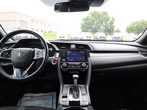 Used 2019 Honda Civic EX image 14
