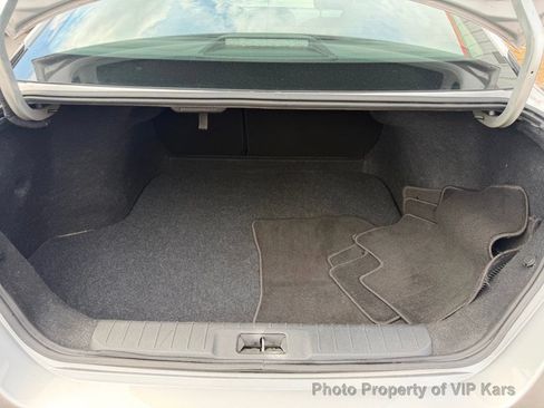 Used 2020 Nissan Sentra SV FWD image 28