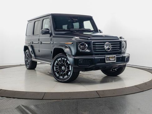 Used 2025 Mercedes-Benz G 580 w/ Seat Comfort Package image 1