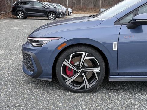 New 2026 Volkswagen GTI SE FWD image 9