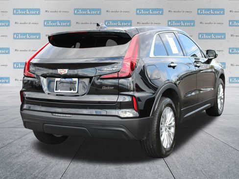 Used 2024 Cadillac XT4 Luxury image 6