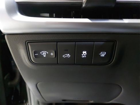 Certified 2025 Hyundai Santa Cruz Limited image 24