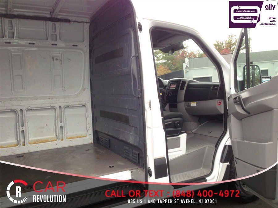 Used 2018 Mercedes-Benz Sprinter 2500 image 38
