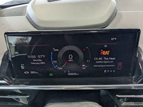 Used 2024 GMC Sierra EV Denali image 26