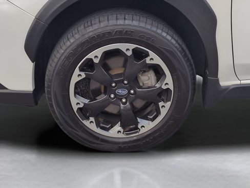 Used 2023 Subaru Crosstrek 2.0i Premium image 13