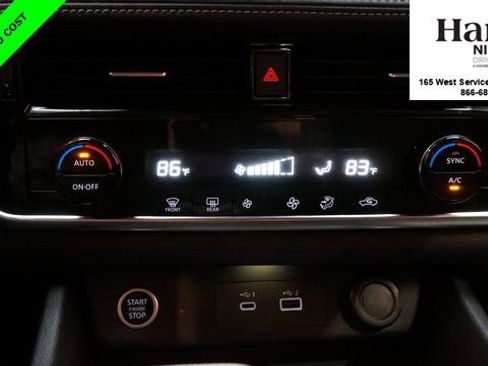 Certified 2021 Nissan Rogue SV image 17