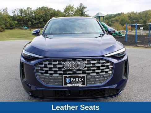 Certified 2025 Audi Q5 Premium Plus w/ Premium Plus AWD/4WD image 5