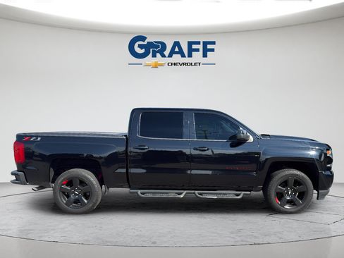 Used 2018 Chevrolet Silverado 1500 LTZ Z71 w/ Redline Edition AWD/4WD image 9