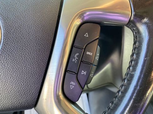 Used 2017 Chevrolet Express 3500 image 17