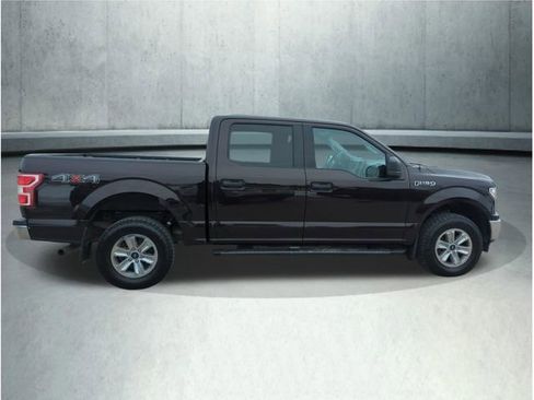 Used 2018 Ford F150 XLT w/ Trailer Tow Package image 7