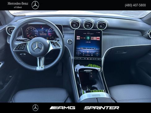 Used 2025 Mercedes-Benz GLC 300 image 20
