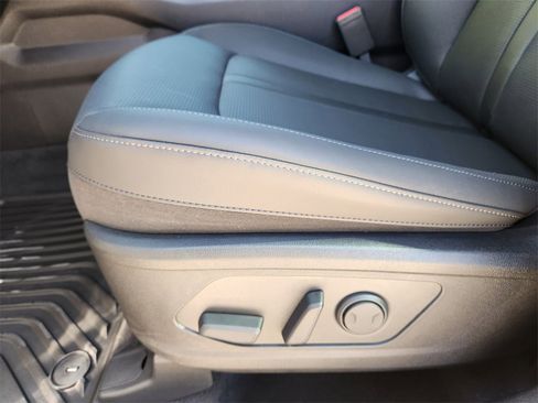 New 2026 Kia Sorento S image 17