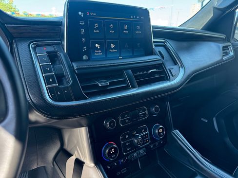 Used 2023 Chevrolet Suburban Premier RWD image 12