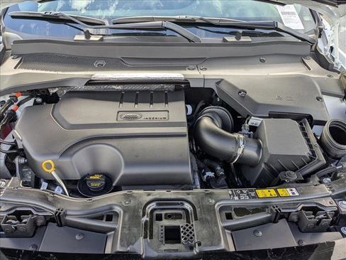 New 2026 Land Rover Discovery Sport Landmark image 18