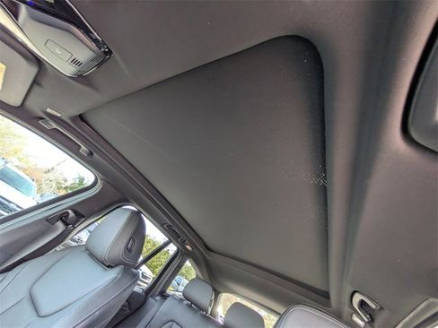 Used 2024 BMW X3 sDrive30i w/ M Sport Package image 18