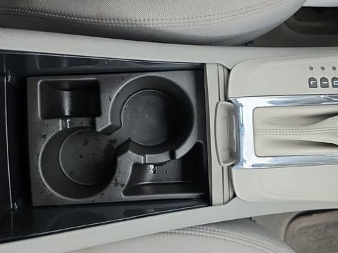 Used 2010 Chevrolet Malibu LS image 15