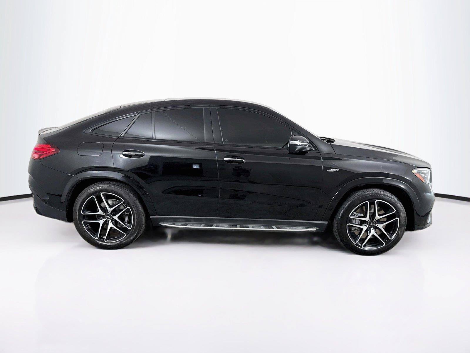 Used 2025 Mercedes-Benz GLE 53 AMG 4MATIC Coupe w/ Driver Assistance Package image 7