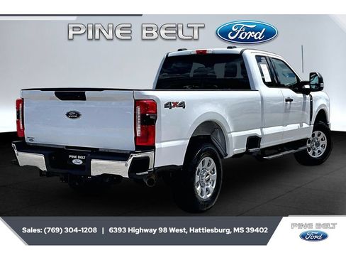 Used 2023 Ford F250 XLT w/ 360-Degree Camera Package AWD/4WD image 11