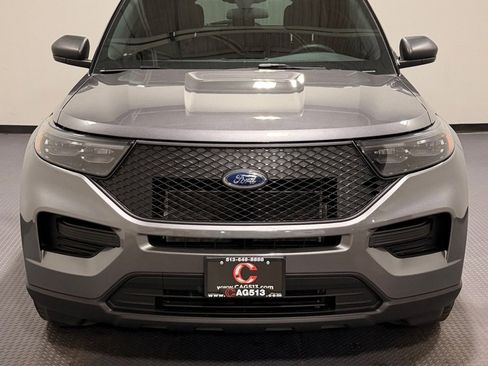 Used 2022 Ford Explorer 4WD Police Interceptor image 3