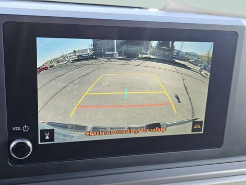 Used 2024 Toyota Tacoma TRD Sport image 9