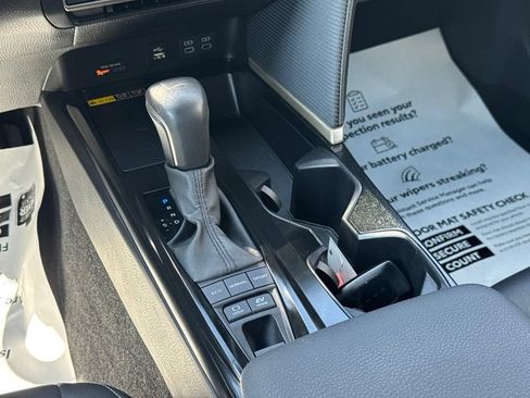 Certified 2025 Toyota Camry SE FWD image 27
