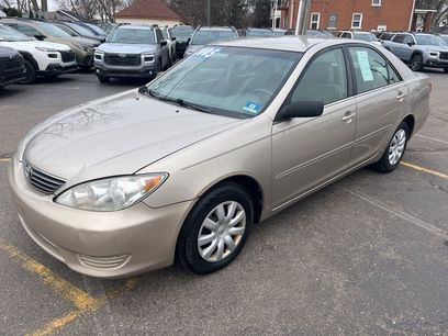 Used 2005 Toyota Camry STD