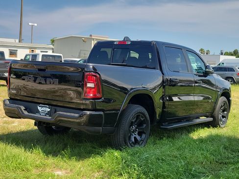 Used 2025 RAM 1500 Big Horn RWD image 4
