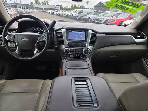 Used 2018 Chevrolet Tahoe Premier AWD/4WD image 5
