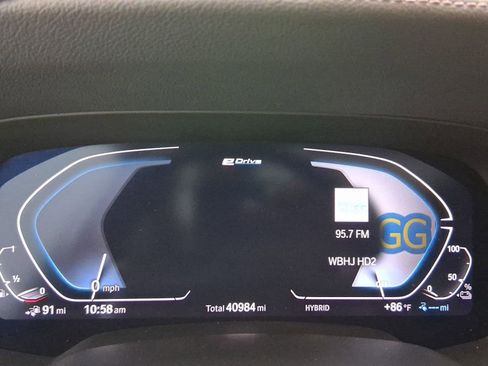 Used 2023 BMW X5 xDrive45e w/ Executive Package image 16