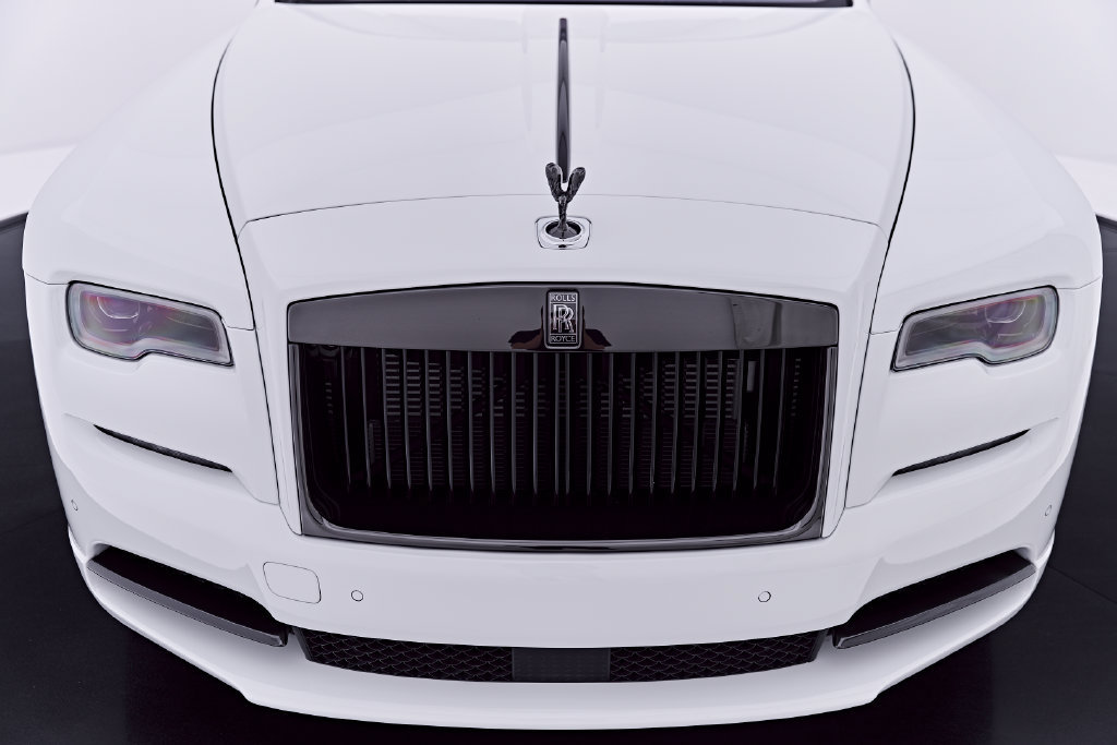 Used 2020 Rolls-Royce Dawn RWD image 28
