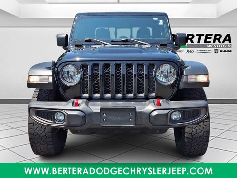 Used 2021 Jeep Gladiator Rubicon w/ Trailer Tow Package AWD/4WD image 2