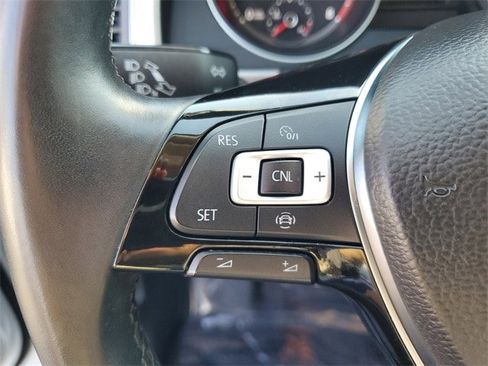 Used 2019 Volkswagen Atlas SE w/ Towing Package image 21