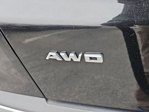 Used 2023 Cadillac XT5 Premium Luxury image 15