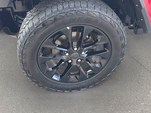 Used 2025 Jeep Gladiator Sport AWD/4WD image 39