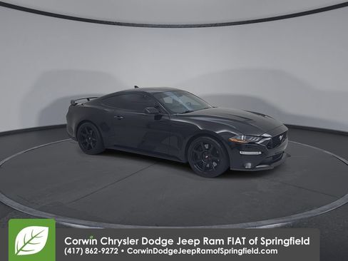 Used 2021 Ford Mustang GT w/ GT Performance Package RWD image 2