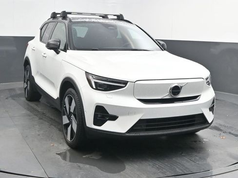 Certified 2023 Volvo XC40 Recharge Ultimate w/ Protection Package Premier image 1