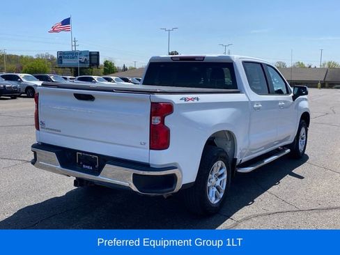Used 2023 Chevrolet Silverado 1500 LT AWD/4WD image 3