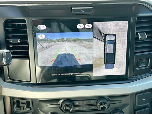 New 2026 Ford F250 XLT w/ XLT Premium Package image 9