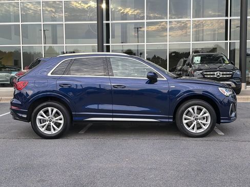 Used 2025 Audi Q3 2.0T Premium AWD/4WD image 2