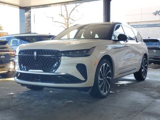 New 2026 Lincoln Nautilus Black Label video 2