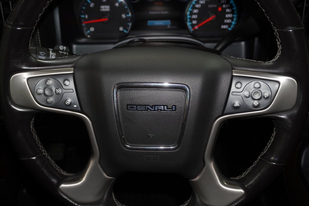 Used 2018 GMC Sierra 1500 Denali AWD/4WD image 14