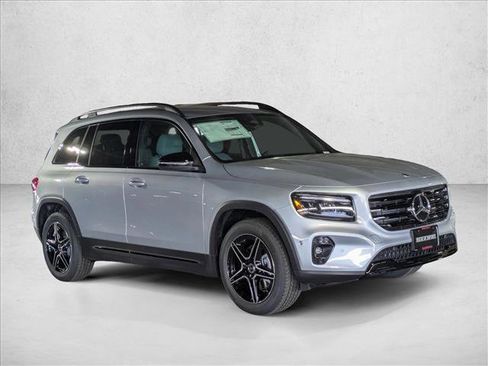 New 2026 Mercedes-Benz GLB 250 image 7