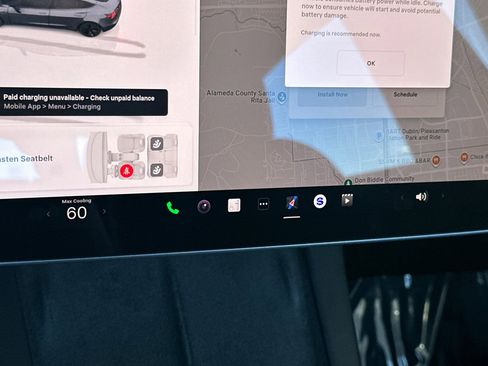 Used 2023 Tesla Model 3 Standard Range RWD image 23