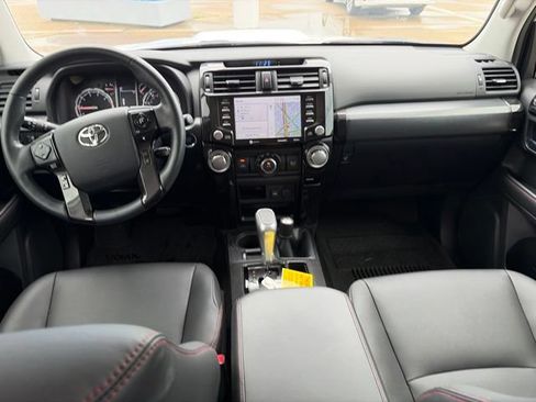 Used 2024 Toyota 4Runner TRD Off-Road Premium AWD/4WD image 7