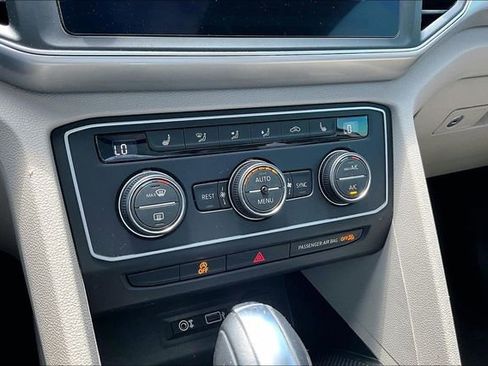 Used 2019 Volkswagen Atlas SE w/ Panoramic Sunroof Package AWD/4WD image 15