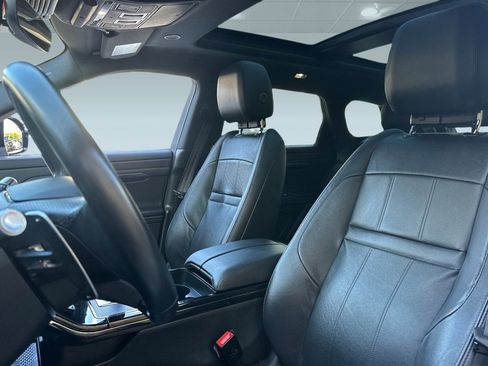 Used 2022 Land Rover Range Rover Evoque R-Dynamic S image 14