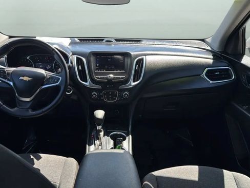Used 2022 Chevrolet Equinox LT FWD image 15